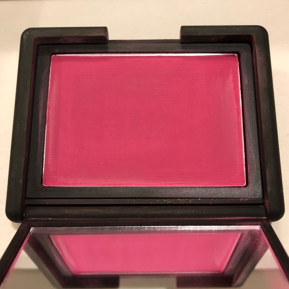 NARS Blush in Coeur Battant